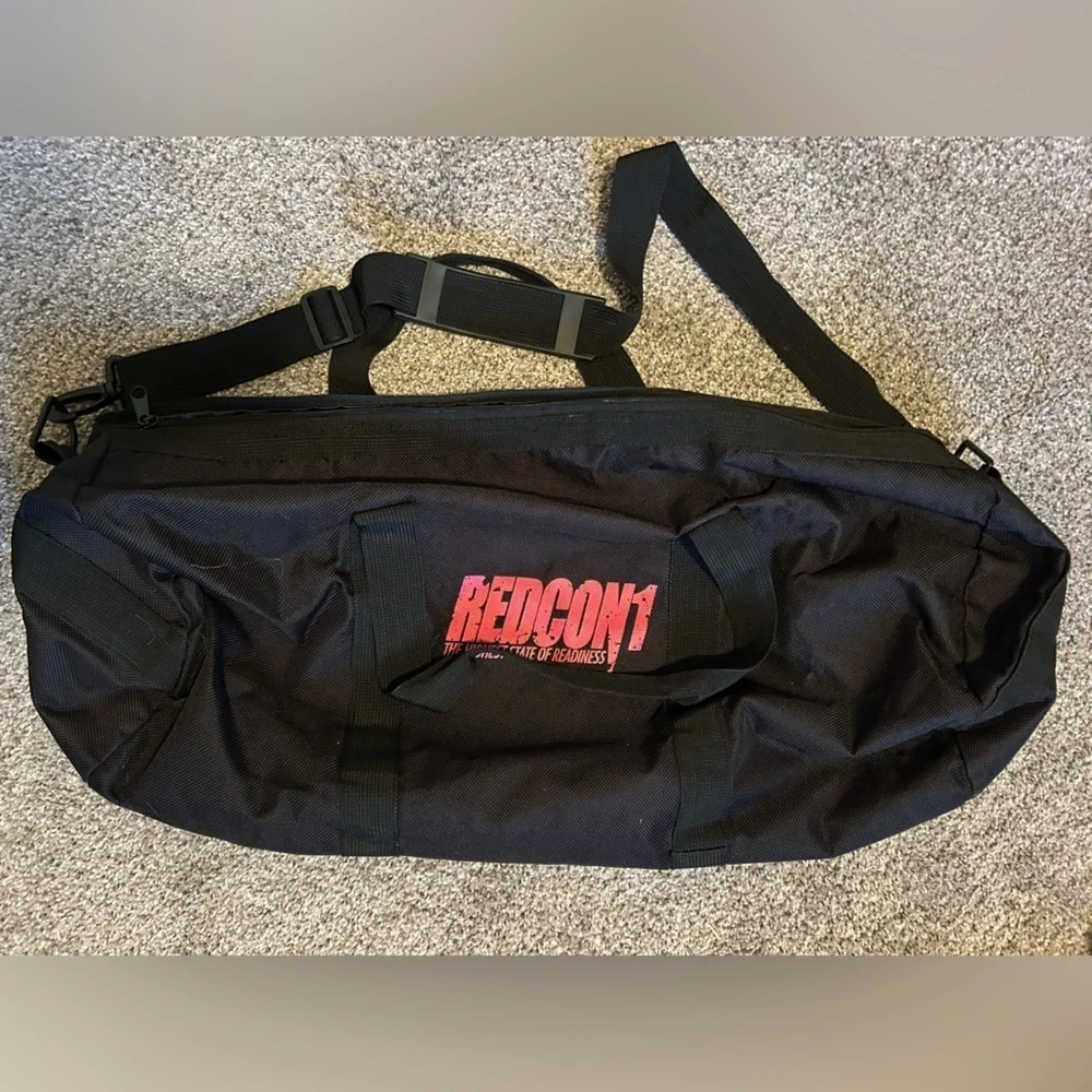 Redcon supplements black duffle gym bag